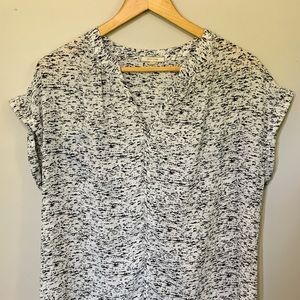 Pleione Medium Women’s V-neck Blouse